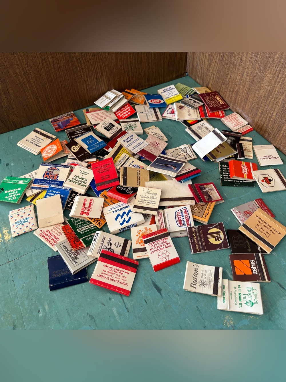 100 vintage matchbook covers ephemera collectible scrapbooking